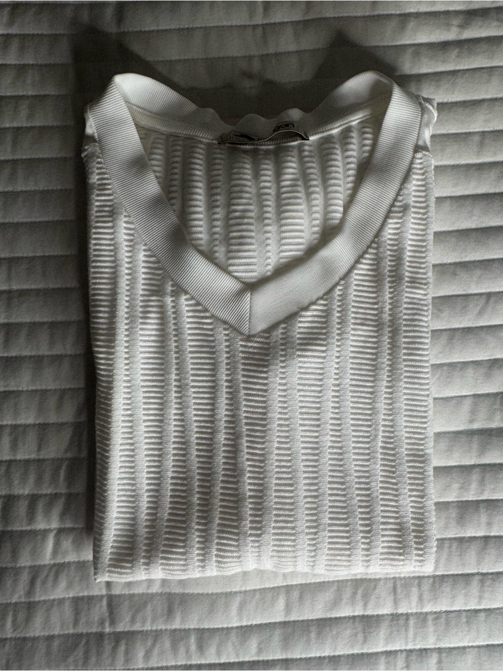 White Men’s Textured V-Neck Shirt